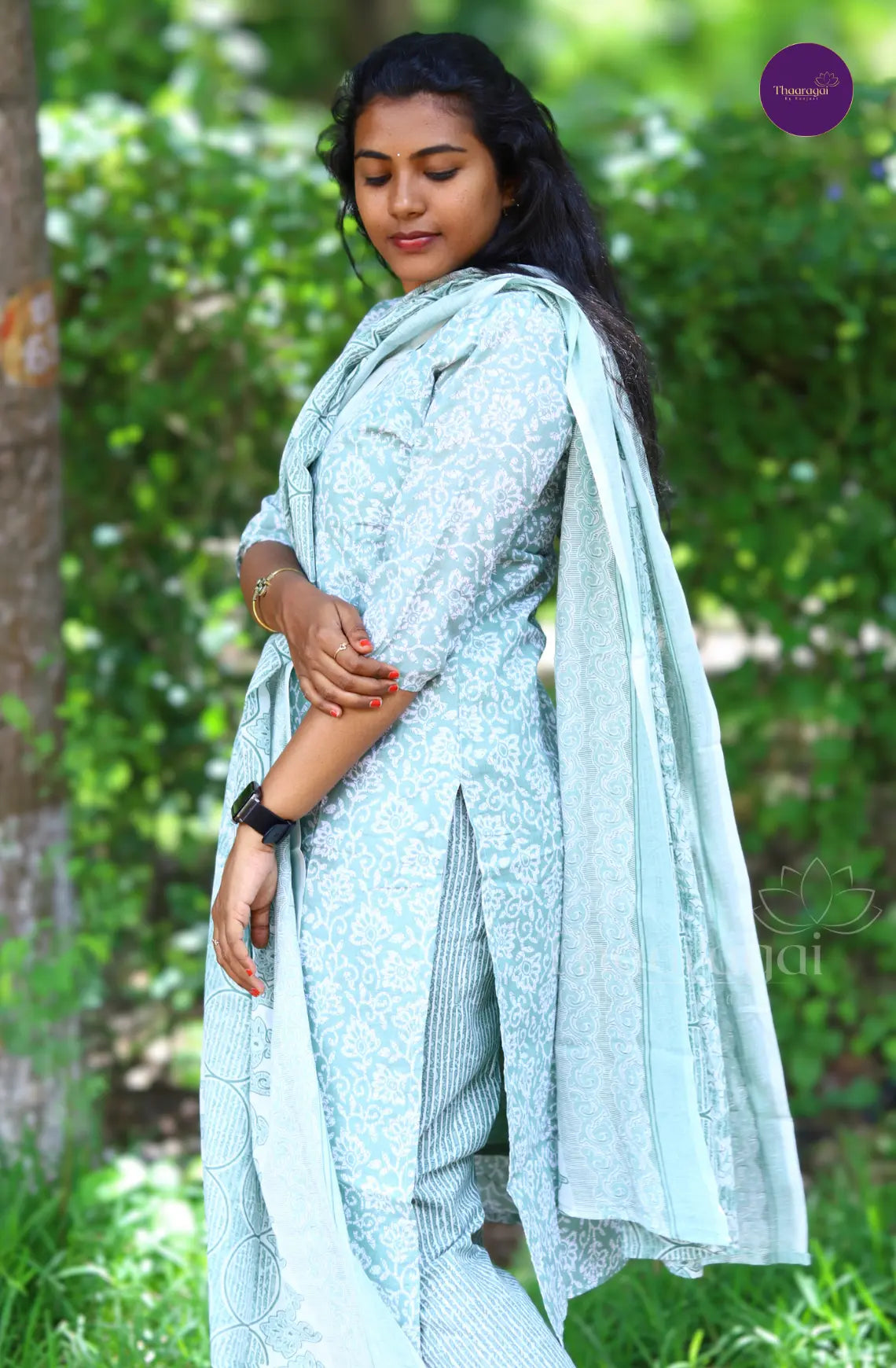 Aqua Lina - Light Pastel Blue