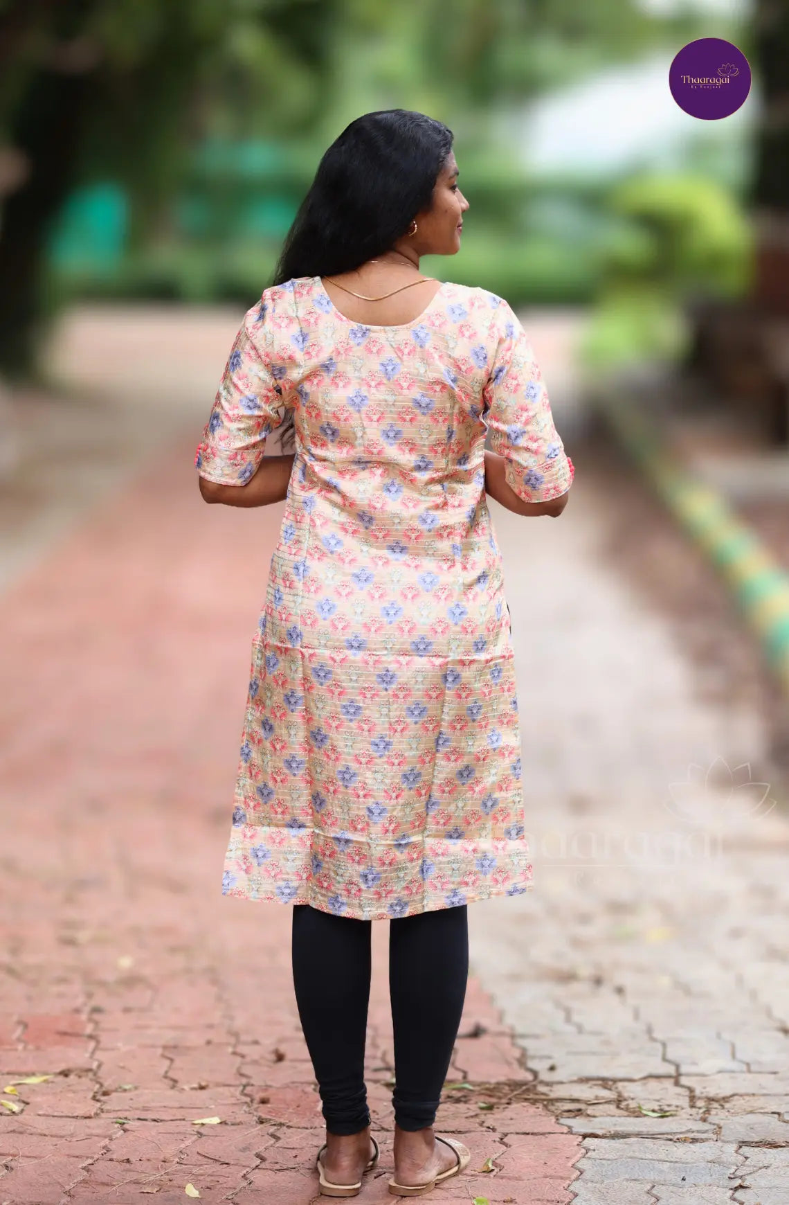 Sandal With Printed Florals